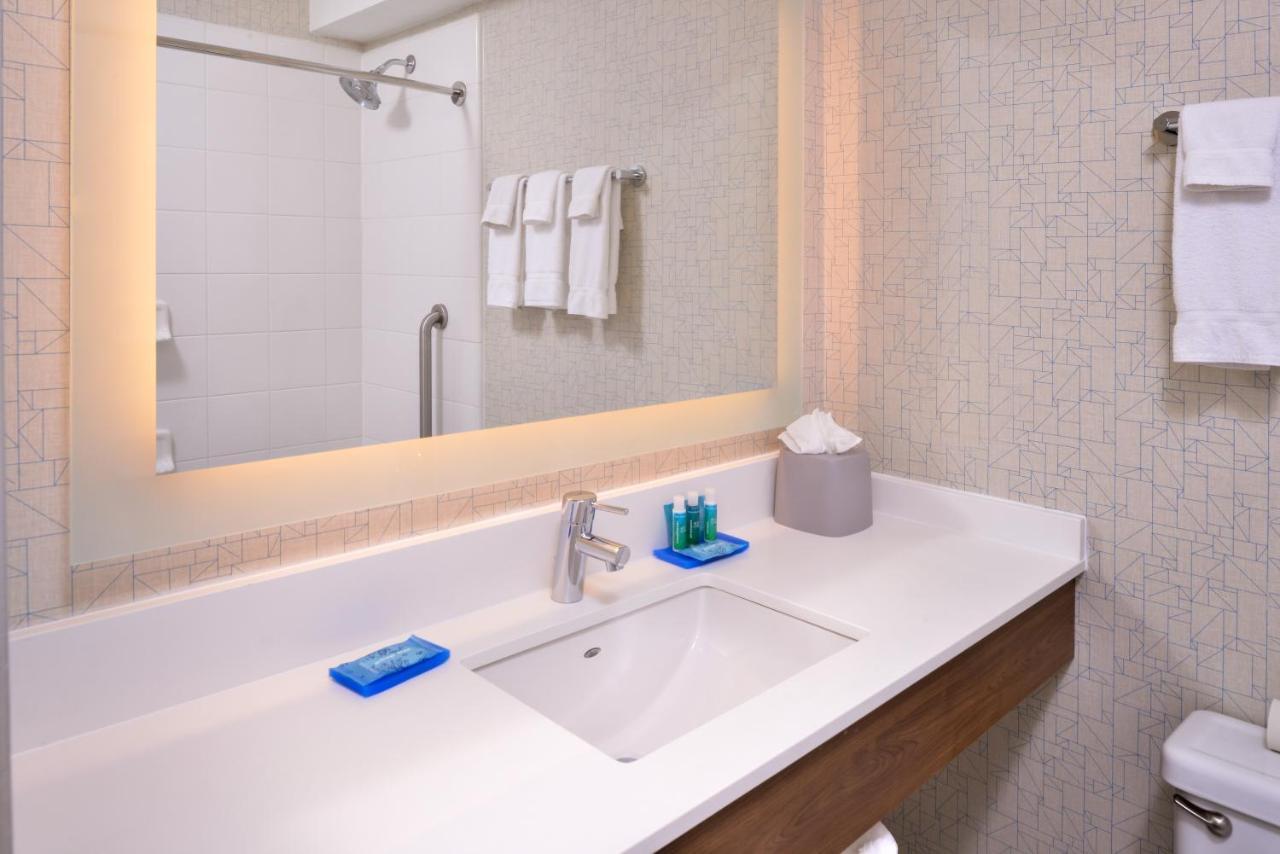 Holiday Inn Express Walnut Creek By Ihg Buitenkant foto